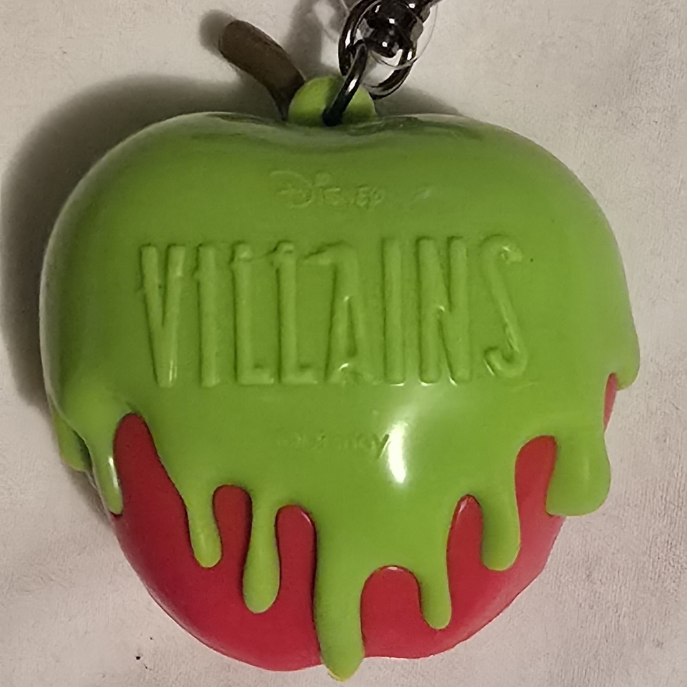 **NEW** Bath & Body Evil Queen Poison Apple 3Wick Candle Holder (Glows) & Extras - Picture 10 of 10